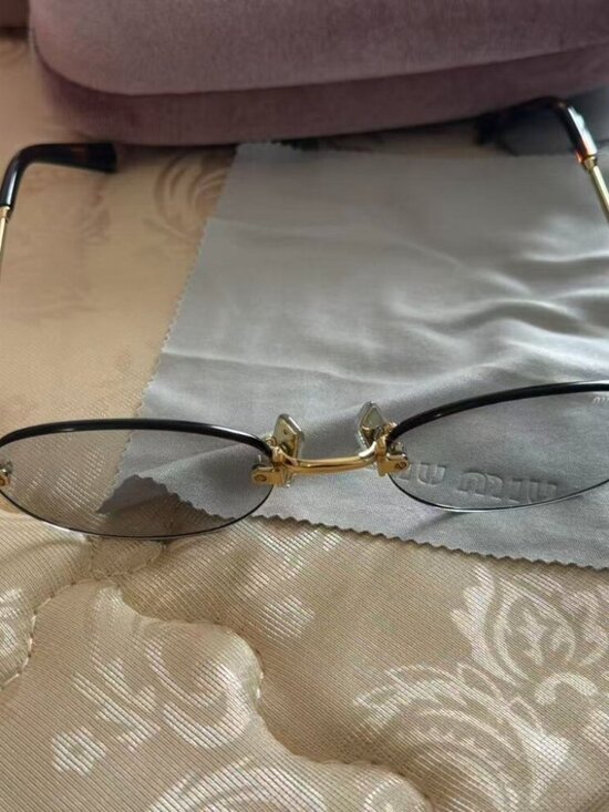 Miu Miu Rimless Oval Sunglasses Gold Frame – Worn Once - Picture 9 of 10
